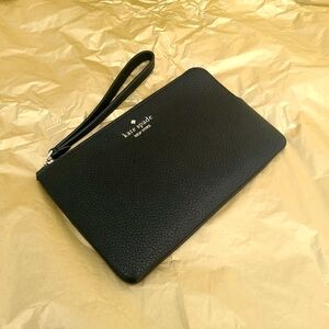 Kate Spade Black Textured Wristlet